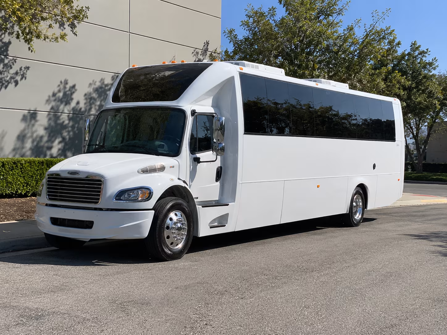 davis party bus