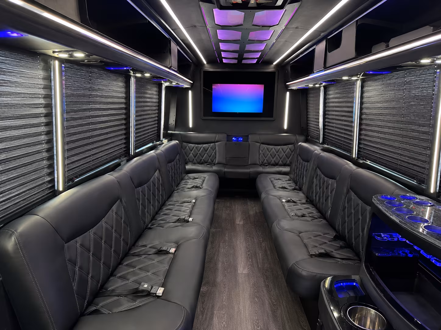 uc davis picnic day daviss biggest weekend year party bus rental