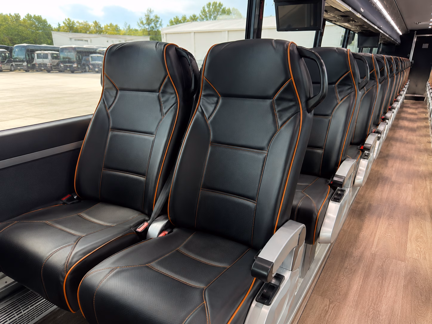 we help you compare buses for kings games river cats nights and sacramento sporting events